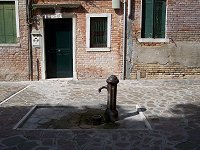Venedig - under gturen fra 'Zattere' mod Markuspladsen