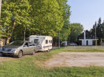 Venter her mens der tjekkes ind p campingpladsen