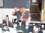 John reparerer dykkerbriller