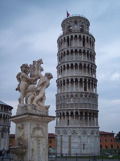 Det skve trn, Pisa